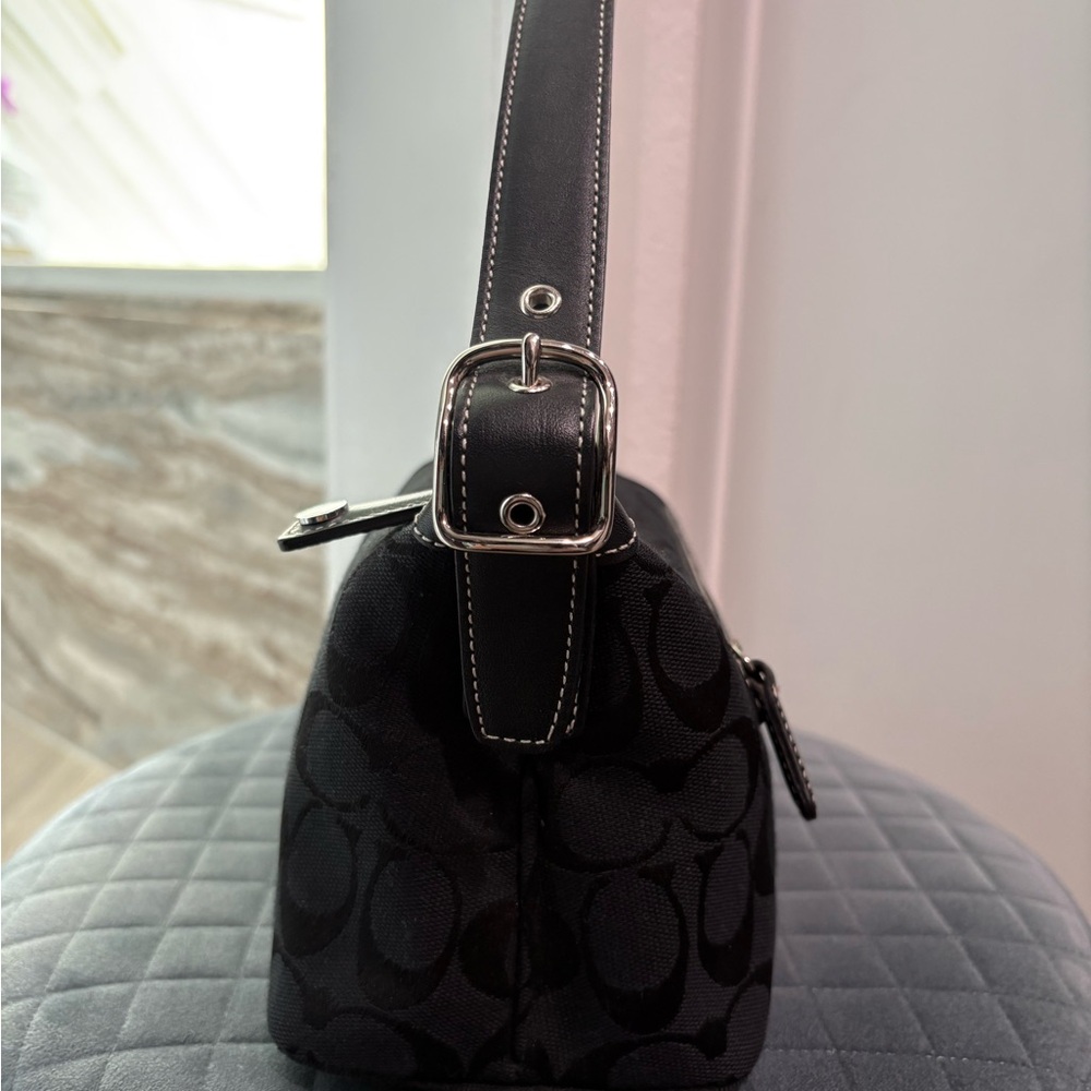 Coach Vintage Black Demi Bag - Picture 5 of 16
